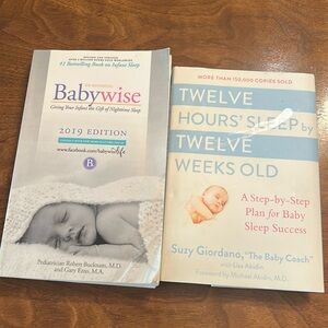 Book lot- On Becoming Baby Wise by Gary Ezzo & Robert Bucknamand 12hrs sleep